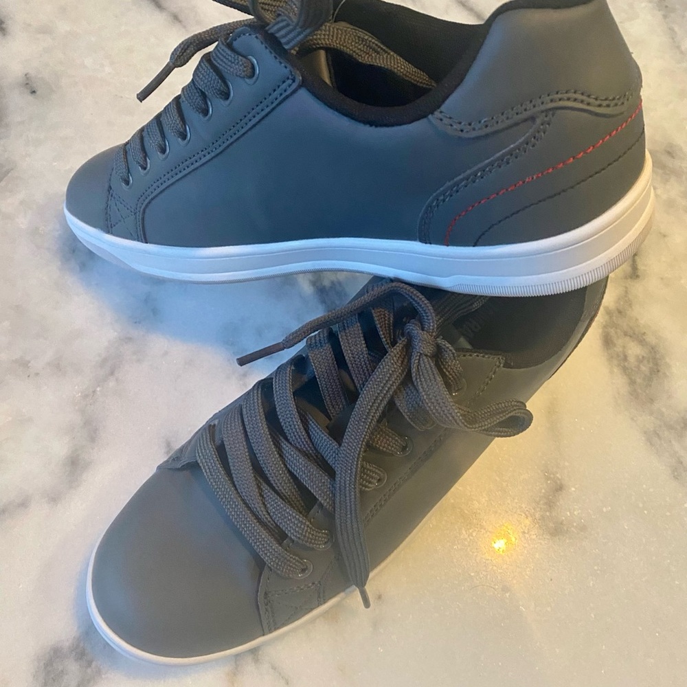 William Rast Men’s sneakers
